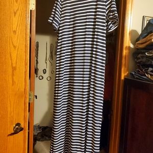 Women's maxi dress. Navy stripe. New without tags. Size M.